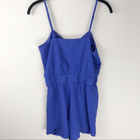 ✨Host Pick✨ UO / Lucca Couture zip front romper - Picture 3 of 8
